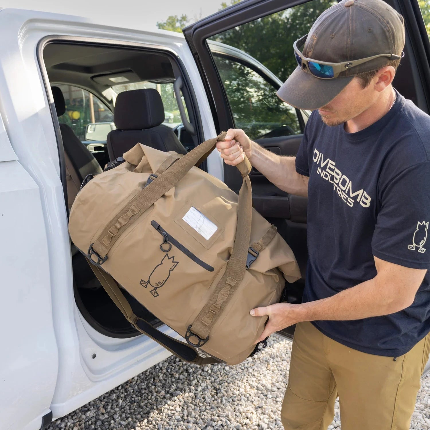 Waterproof Duffel Bag Durable and Weatherproof Storage – Dive - Main Image