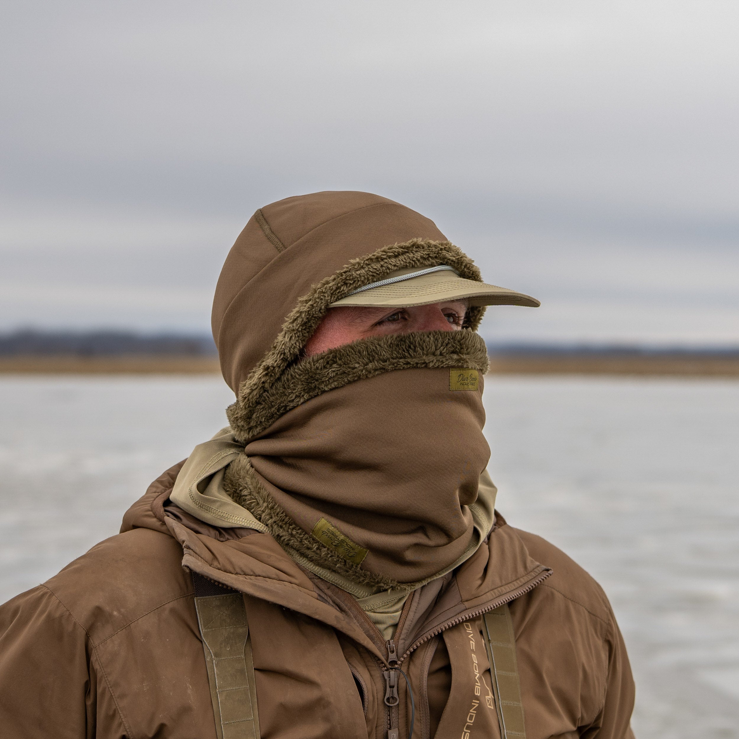 Fleece Neck Gaiter | Warm, Water-Repellent Face Protection – Dive