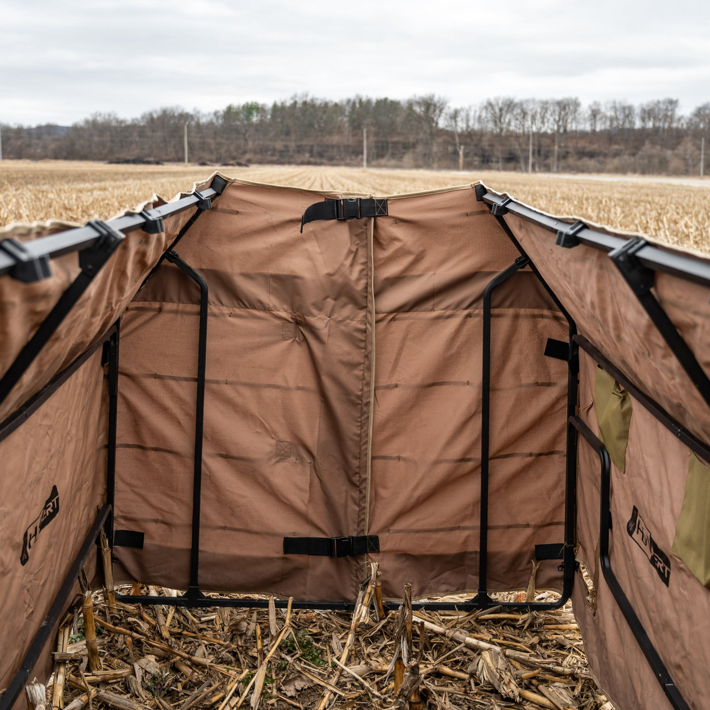 HyVert Field Blind