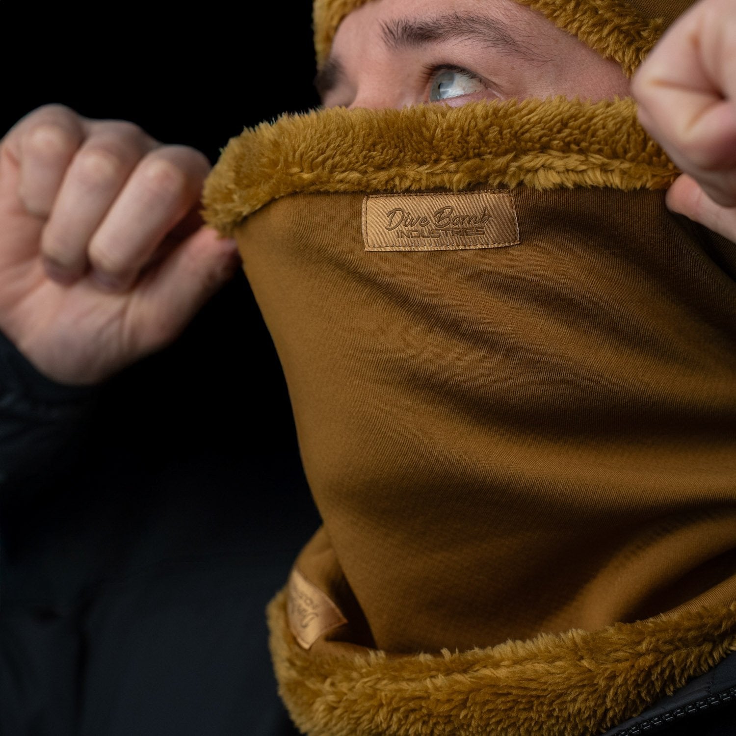 Fleece Neck Gaiter | Warm, Water-Repellent Face Protection – Dive