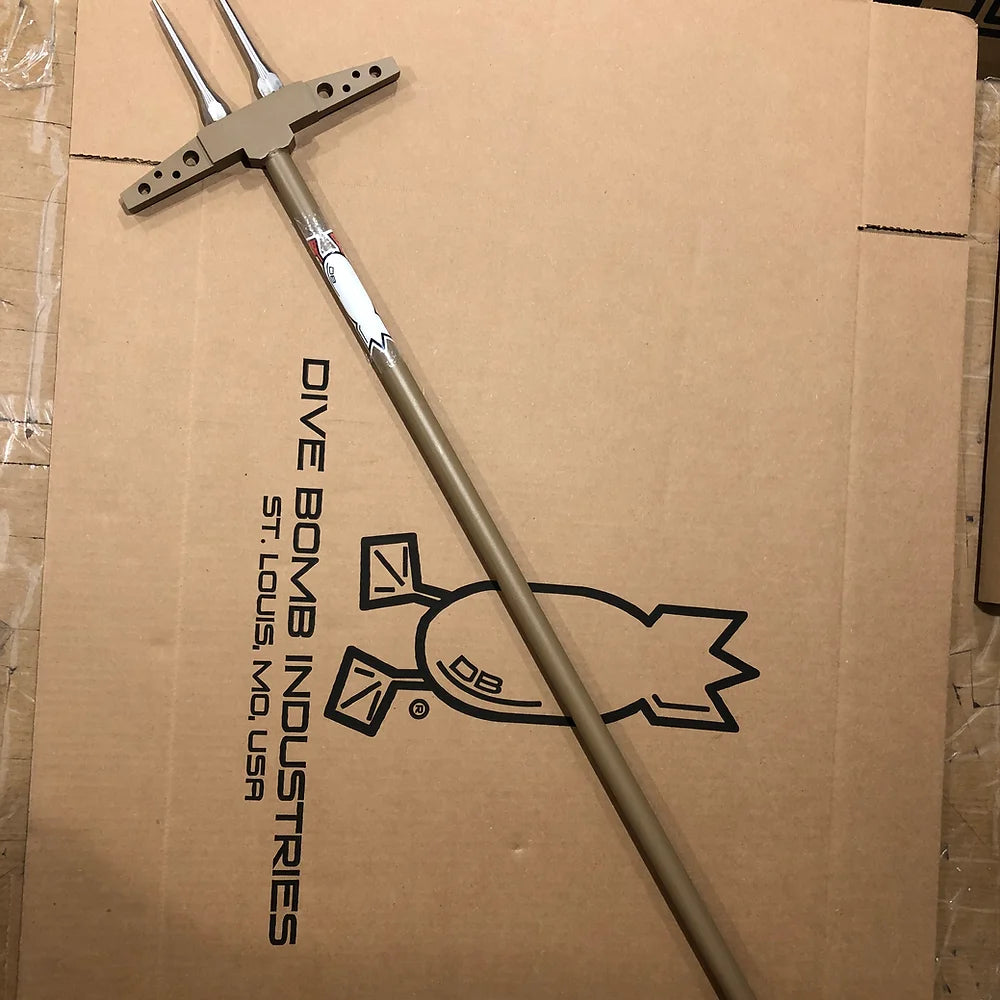Dirt Dagger Ground Punch